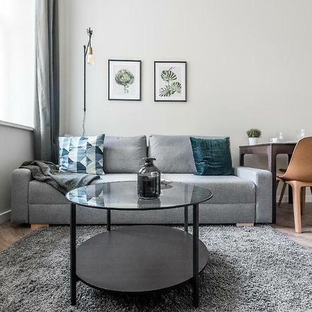 City Center Apartment By Urban Rent VNO Dış mekan fotoğraf