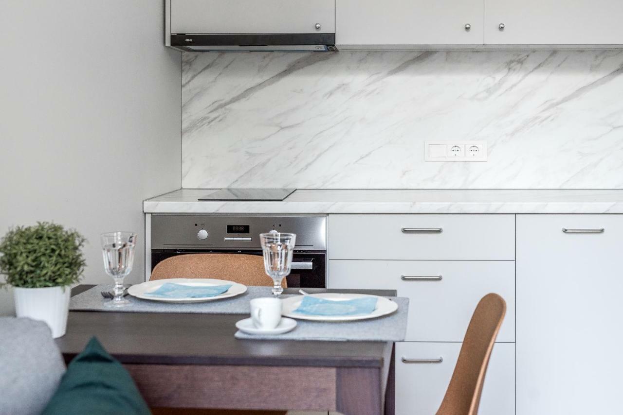 City Center Apartment By Urban Rent VNO Dış mekan fotoğraf