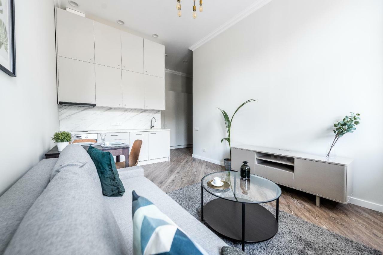 City Center Apartment By Urban Rent VNO Dış mekan fotoğraf